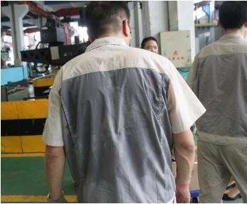 高温下，，，，，，，，你们是最可爱的人